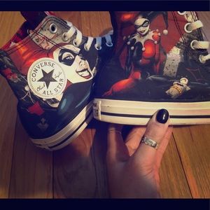 ♠️♦️Harkey Quinn ♦️♠️Converse High Top